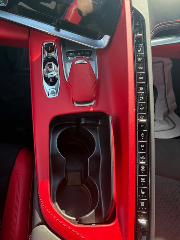 Used 2024 Chevrolet Corvette Stingray Premium Conv w/ Z51 Performance Package image 18