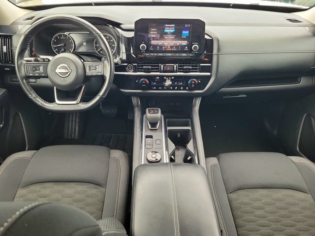 Certified 2023 Nissan Pathfinder SV w/ SV Premium Package AWD/4WD image 15