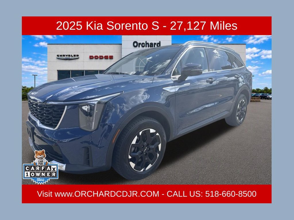 Used 2025 Kia Sorento S w/ Panoramic Sunroof Package