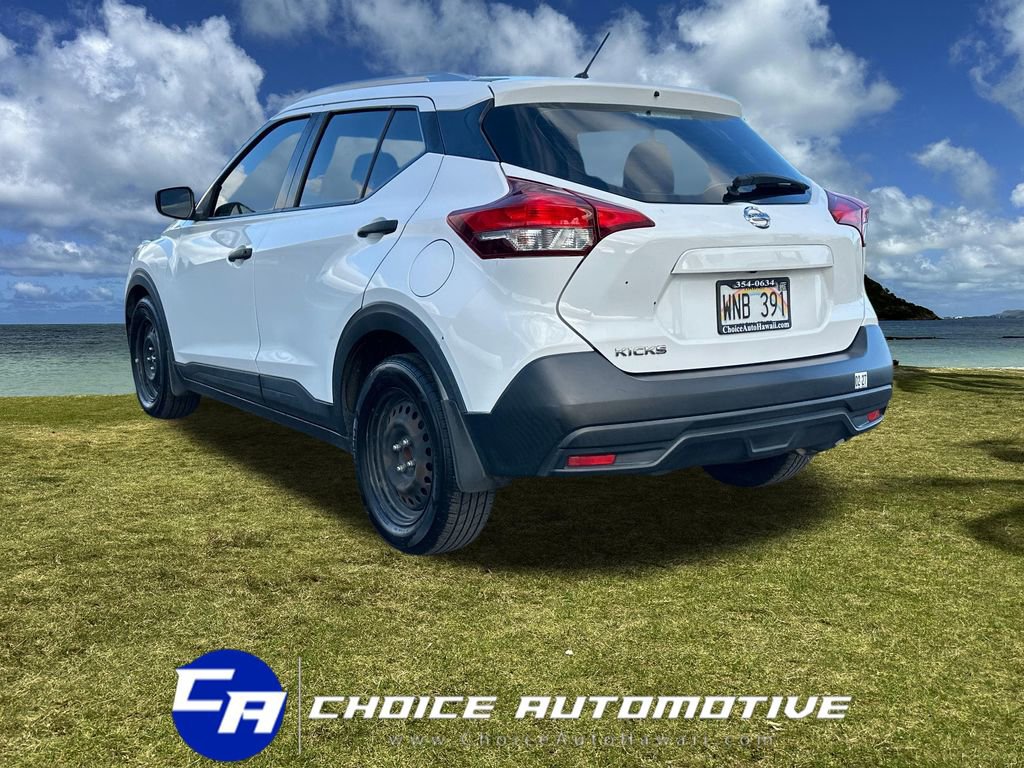 Used 2018 Nissan Kicks S FWD image 5