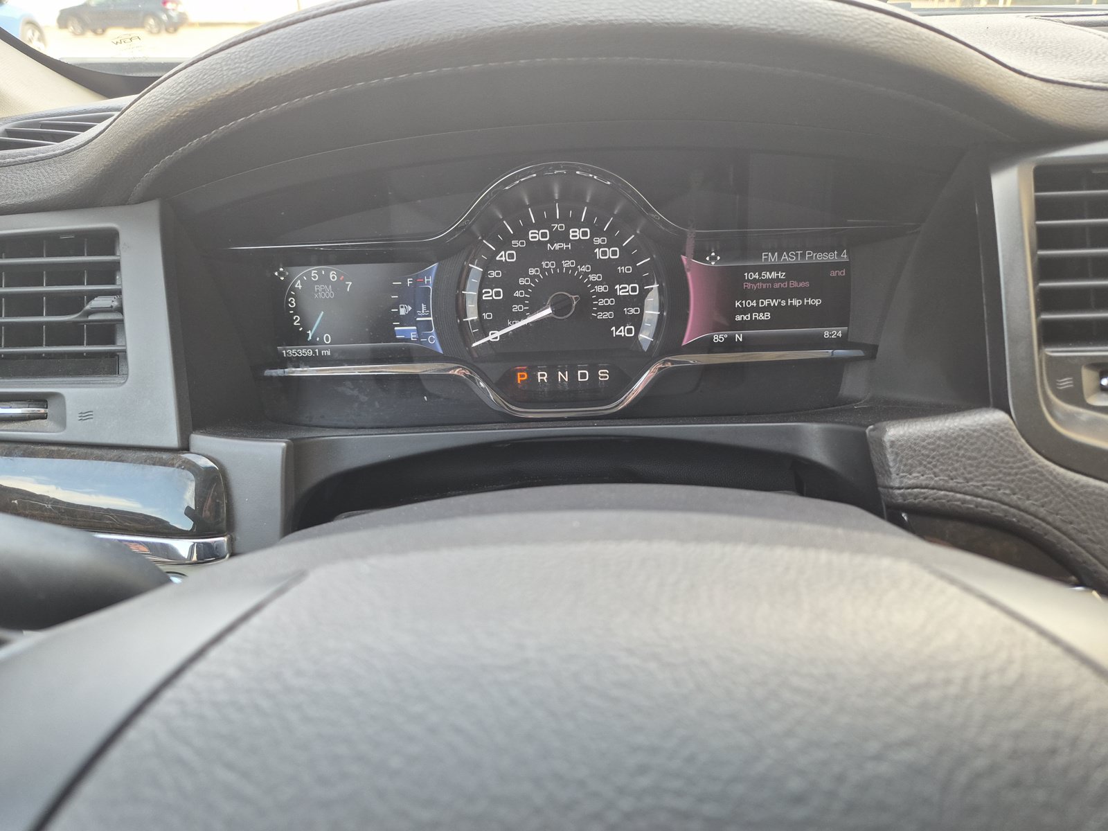 Used 2016 Lincoln MKS w/ Equipment Group 101A FWD image 10