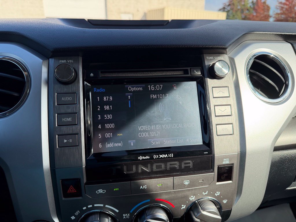 Used 2019 Toyota Tundra SR5 w/ SR5 Upgrade Package AWD/4WD image 24
