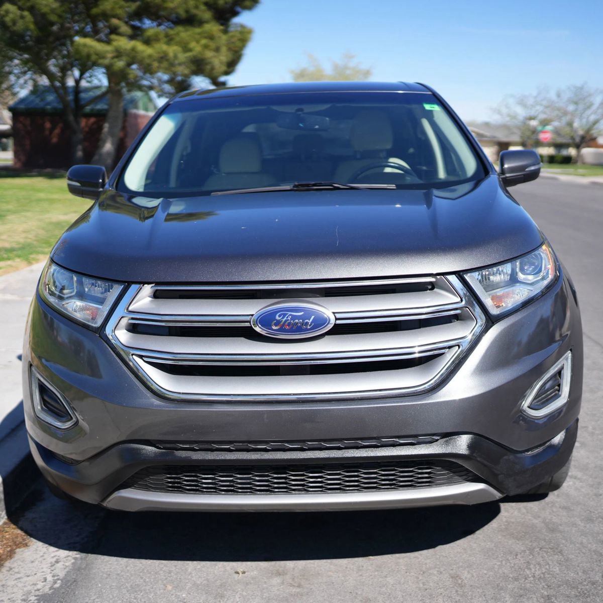 Used 2017 Ford Edge Titanium w/ Technology Package FWD image 19