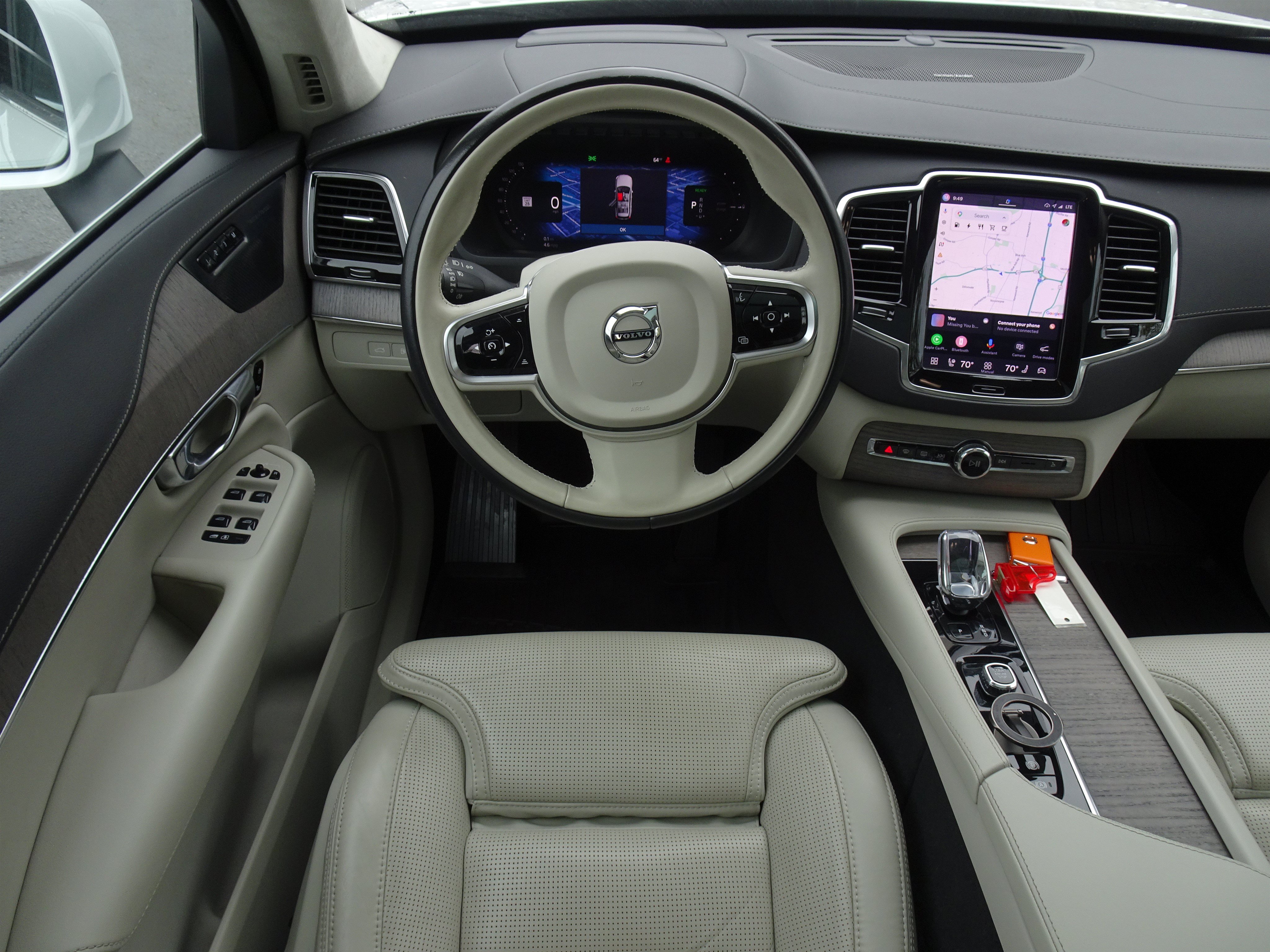 Used 2023 Volvo XC90 T8 Ultimate w/ Lounge Package AWD/4WD image 15