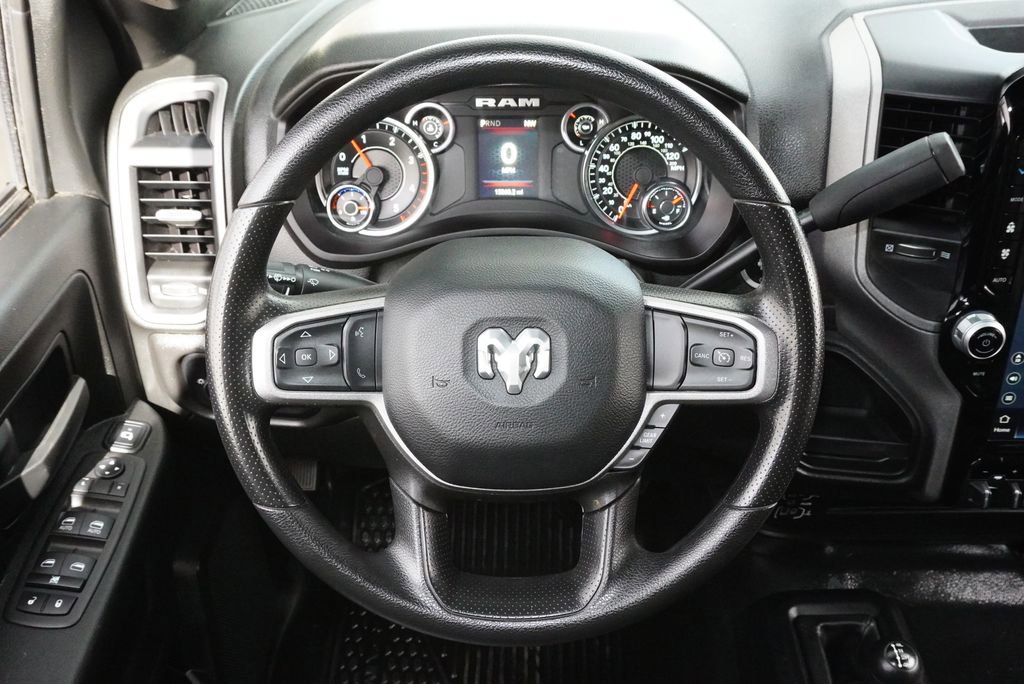 Used 2024 RAM 5500 Tradesman w/ Chrome Appearance Group image 17