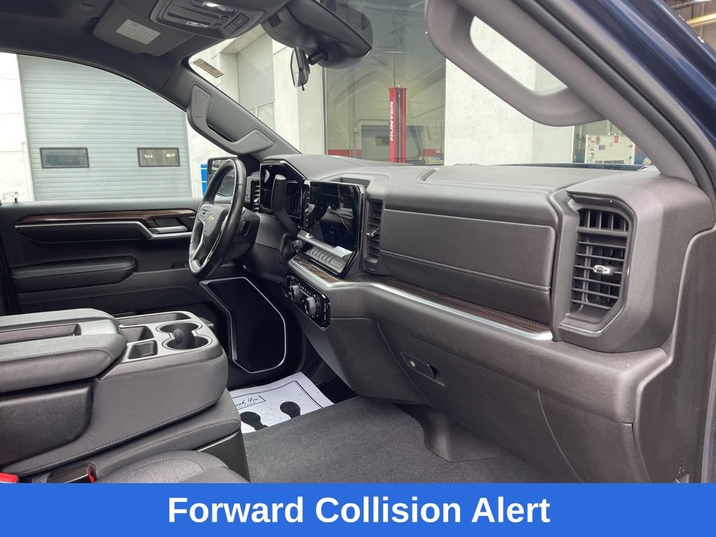 Used 2022 Chevrolet Silverado 1500 LT AWD/4WD image 22