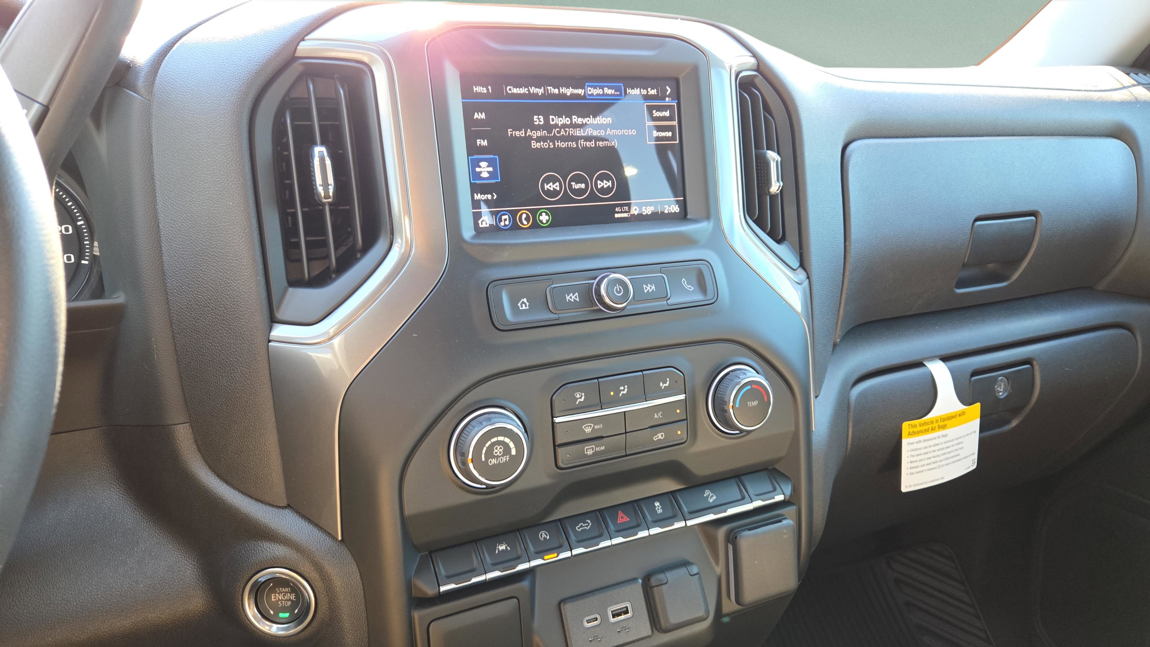 New 2026 Chevrolet Silverado 1500 Custom Trail Boss w/ Dark Appearance Package image 18