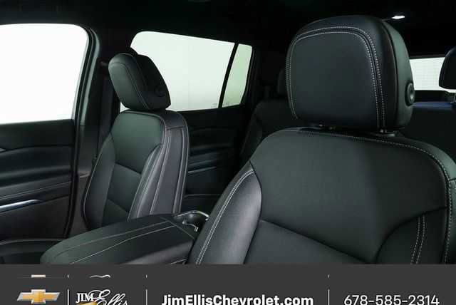 Certified 2025 Chevrolet Traverse LT image 5