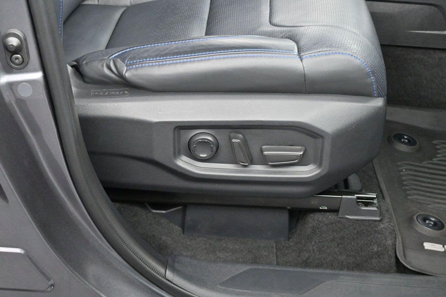Used 2023 Toyota Sequoia Platinum AWD/4WD image 41