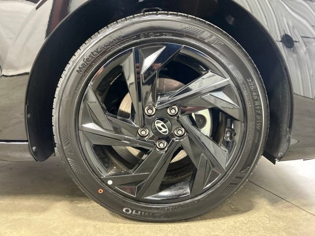 Used 2026 Hyundai Elantra Sport FWD image 11
