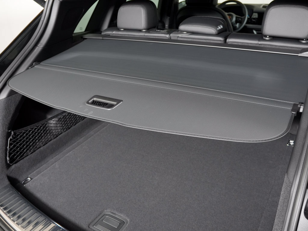 New 2026 Porsche Cayenne AWD/4WD image 40