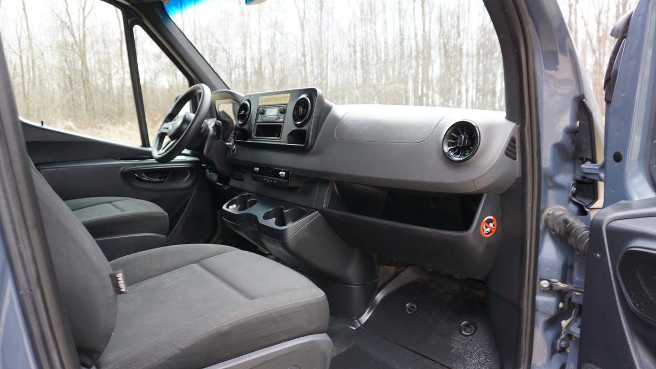 Used 2019 Mercedes-Benz Sprinter 170 image 13