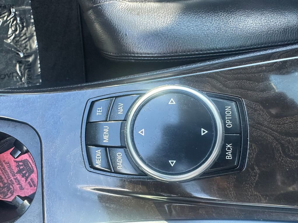 Used 2014 BMW 528i xDrive Sedan AWD/4WD image 19