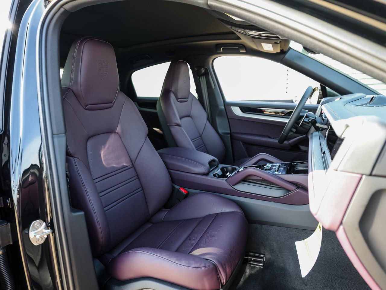 New 2026 Porsche Cayenne Coupe image 30