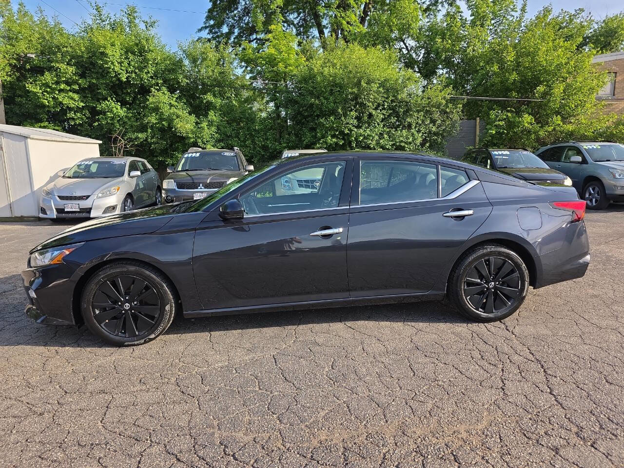Used 2019 Nissan Altima 2.5 SL FWD image 3
