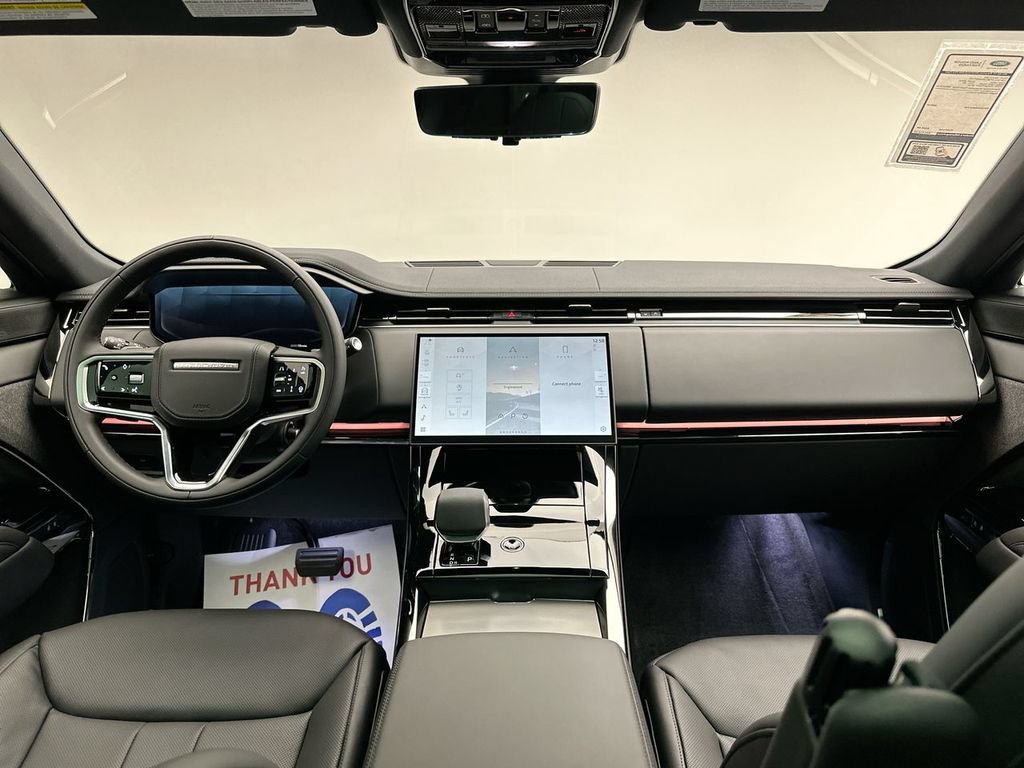 Certified 2025 Land Rover Range Rover Sport SE AWD/4WD image 6