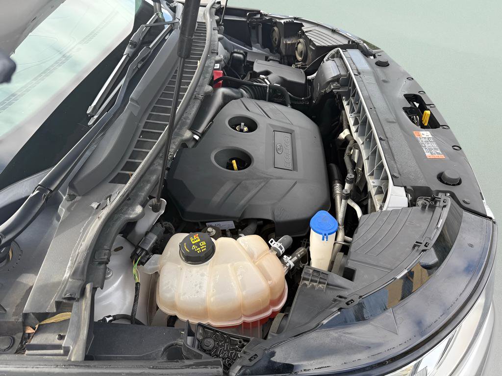 Used 2015 Ford Edge SE image 34