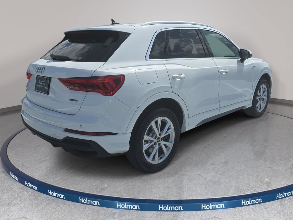 Used 2024 Audi Q3 2.0T Premium w/ Convenience Package AWD/4WD image 6