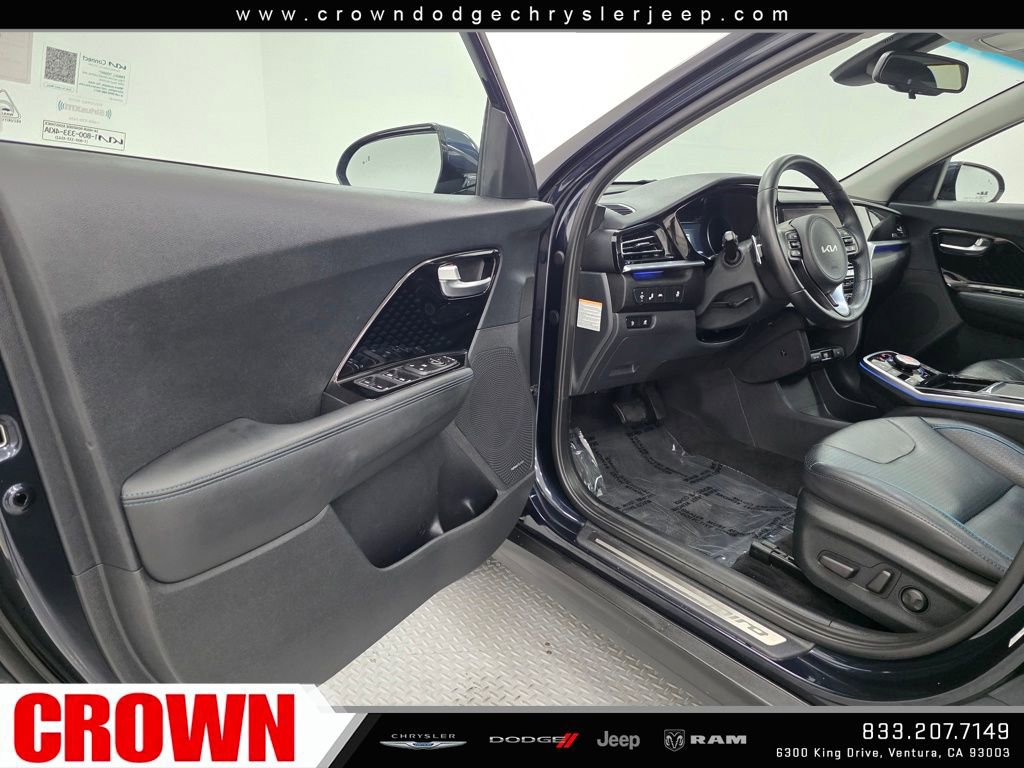 Used 2022 Kia Niro EX Premium image 26
