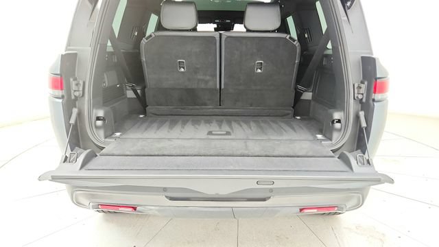 Used 2026 Rivian R1S Adventure AWD/4WD image 29