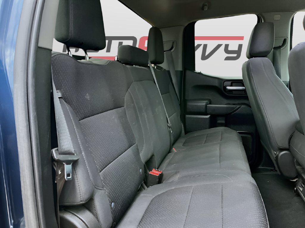 Used 2020 Chevrolet Silverado 1500 Custom w/ Custom Value Package AWD/4WD image 24