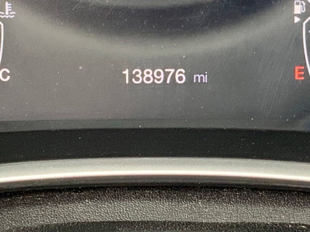 Used 2019 Jeep Compass Latitude w/ Popular Equipment Group AWD/4WD image 26