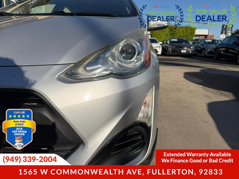 Used 2017 Toyota Prius C Three FWD image 16