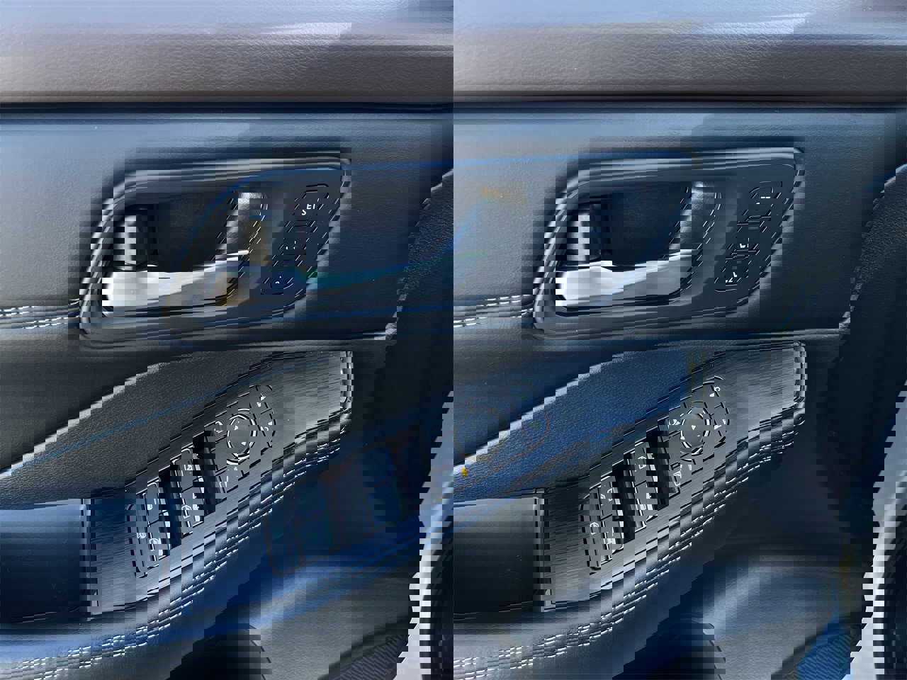 Certified 2023 Nissan Rogue SL w/ SL Premium Package image 23