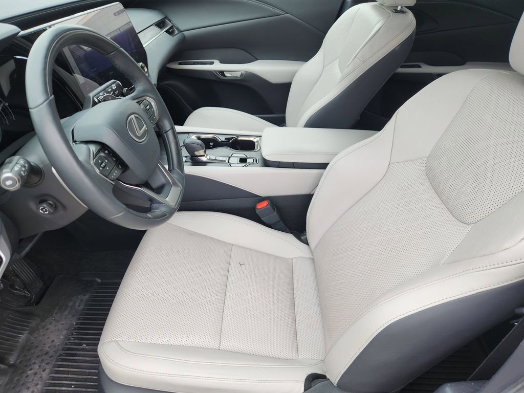 Used 2023 Lexus RX 350 Premium Plus w/ Accessory Package FWD image 13