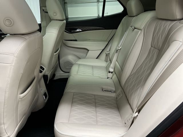 Certified 2022 Buick Envision Avenir w/ Technology Package II image 26