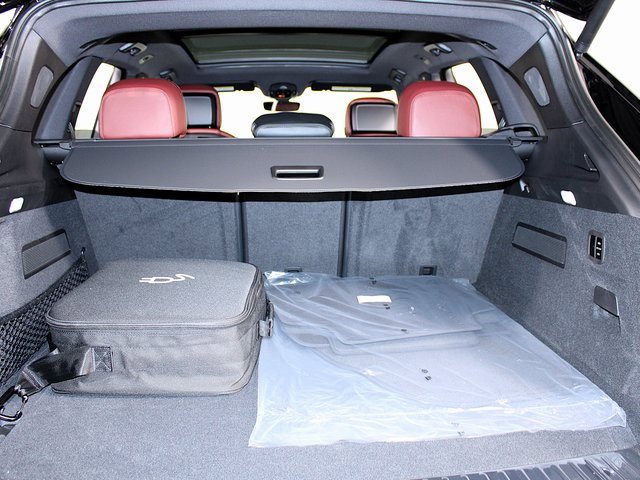 New 2026 Porsche Cayenne S image 24