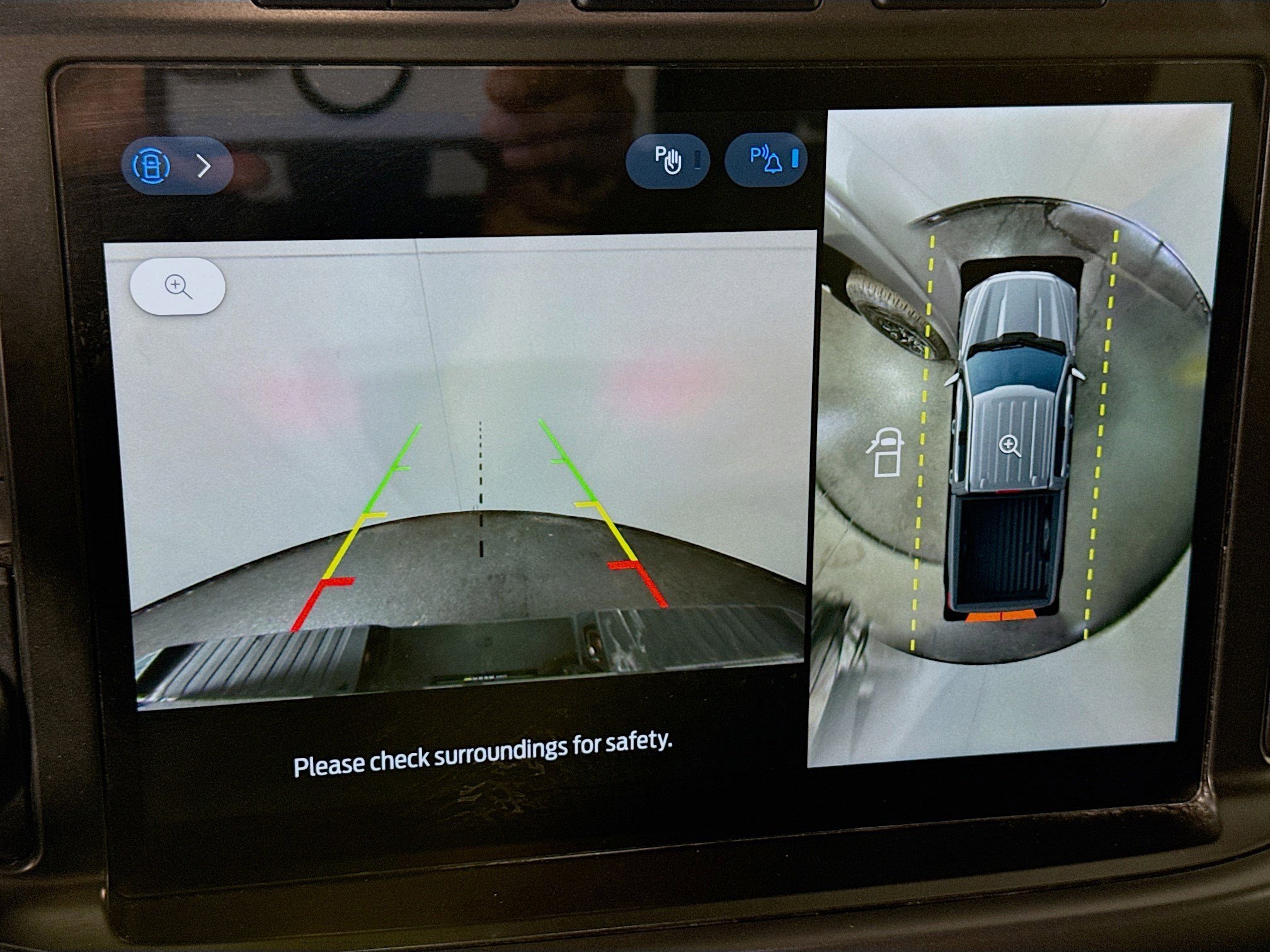 Used 2024 Ford F150 XLT w/ XLT Black Appearance Package image 19