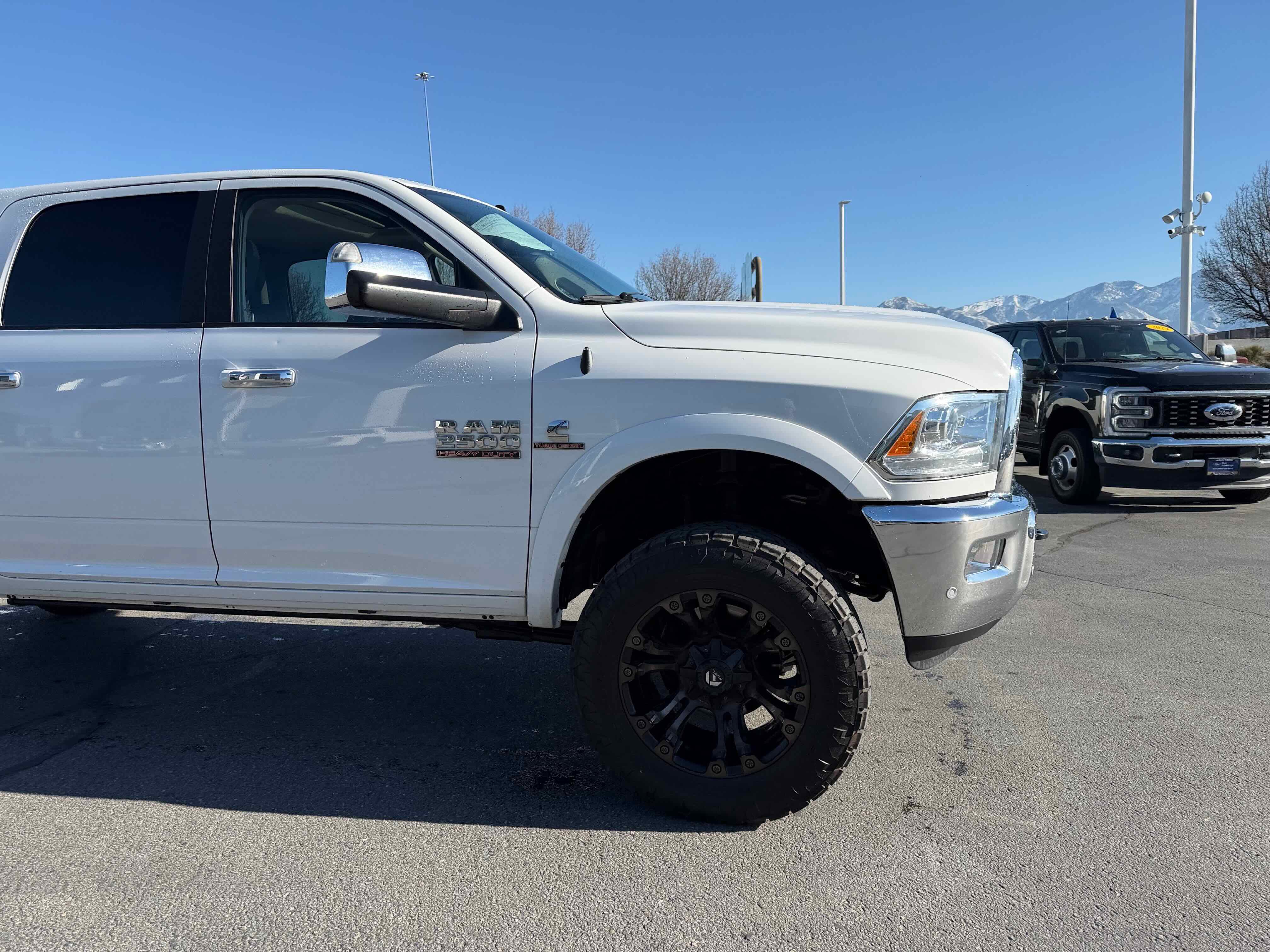 Used 2018 RAM 2500 Laramie w/ Convenience Group image 9