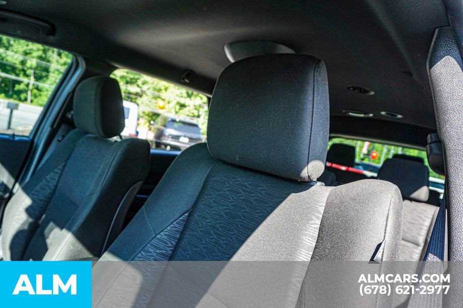 Used 2025 Dodge Durango GT RWD image 19