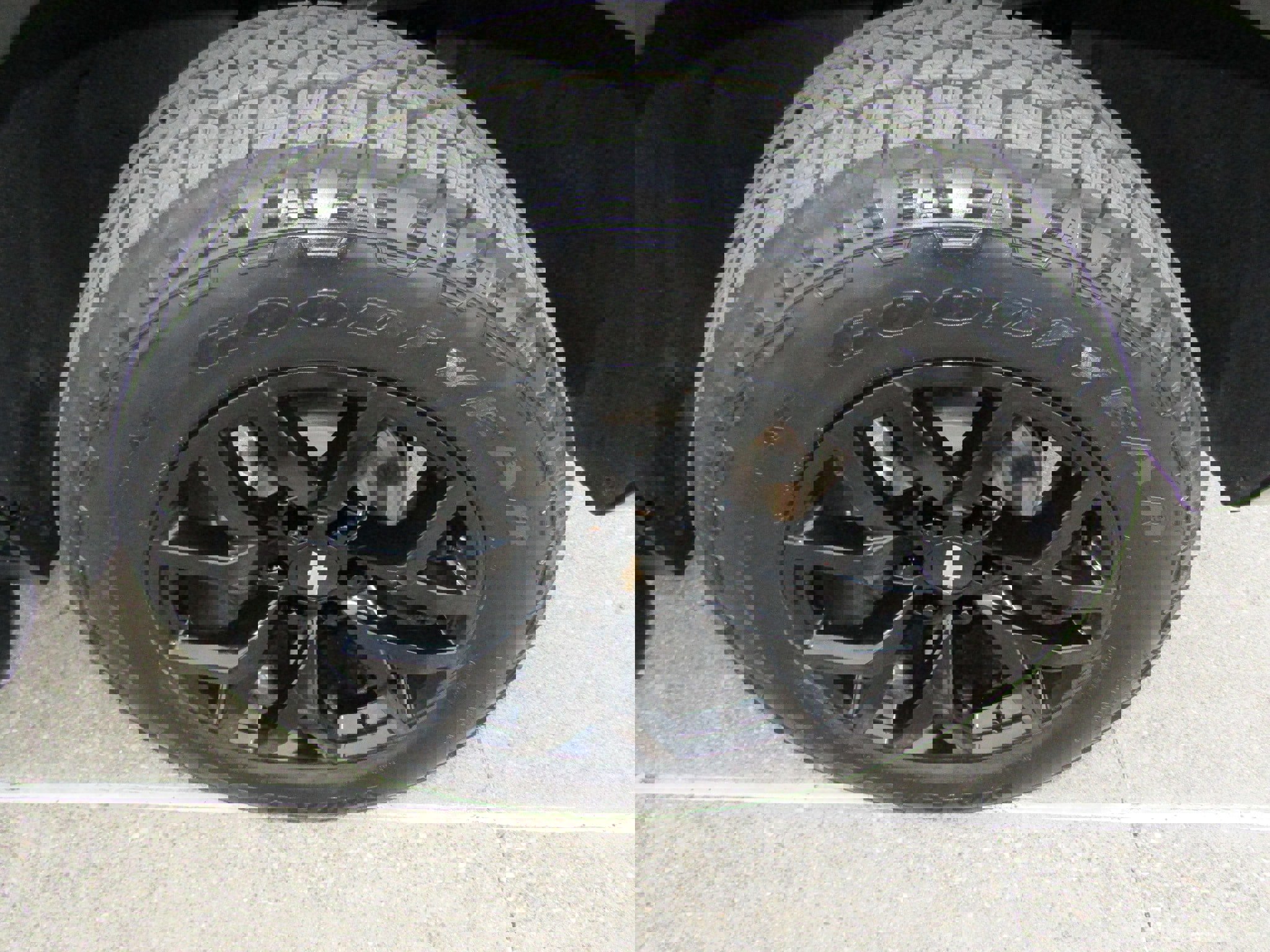 Used 2022 Chevrolet Tahoe Z71 w/ Luxury Package AWD/4WD image 13