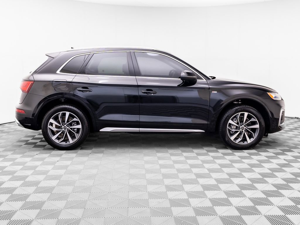 Used 2023 Audi Q5 2.0T Premium w/ Convenience Package AWD/4WD image 8