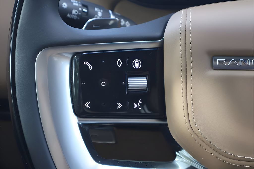 New 2026 Land Rover Range Rover SE AWD/4WD image 19