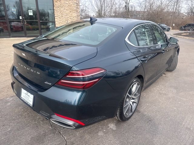 Used 2025 Genesis G70 2.5T image 3