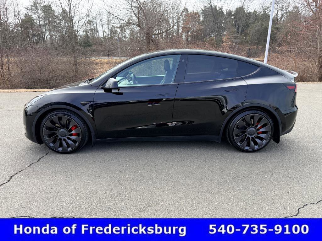 Used 2022 Tesla Model Y Performance image 3