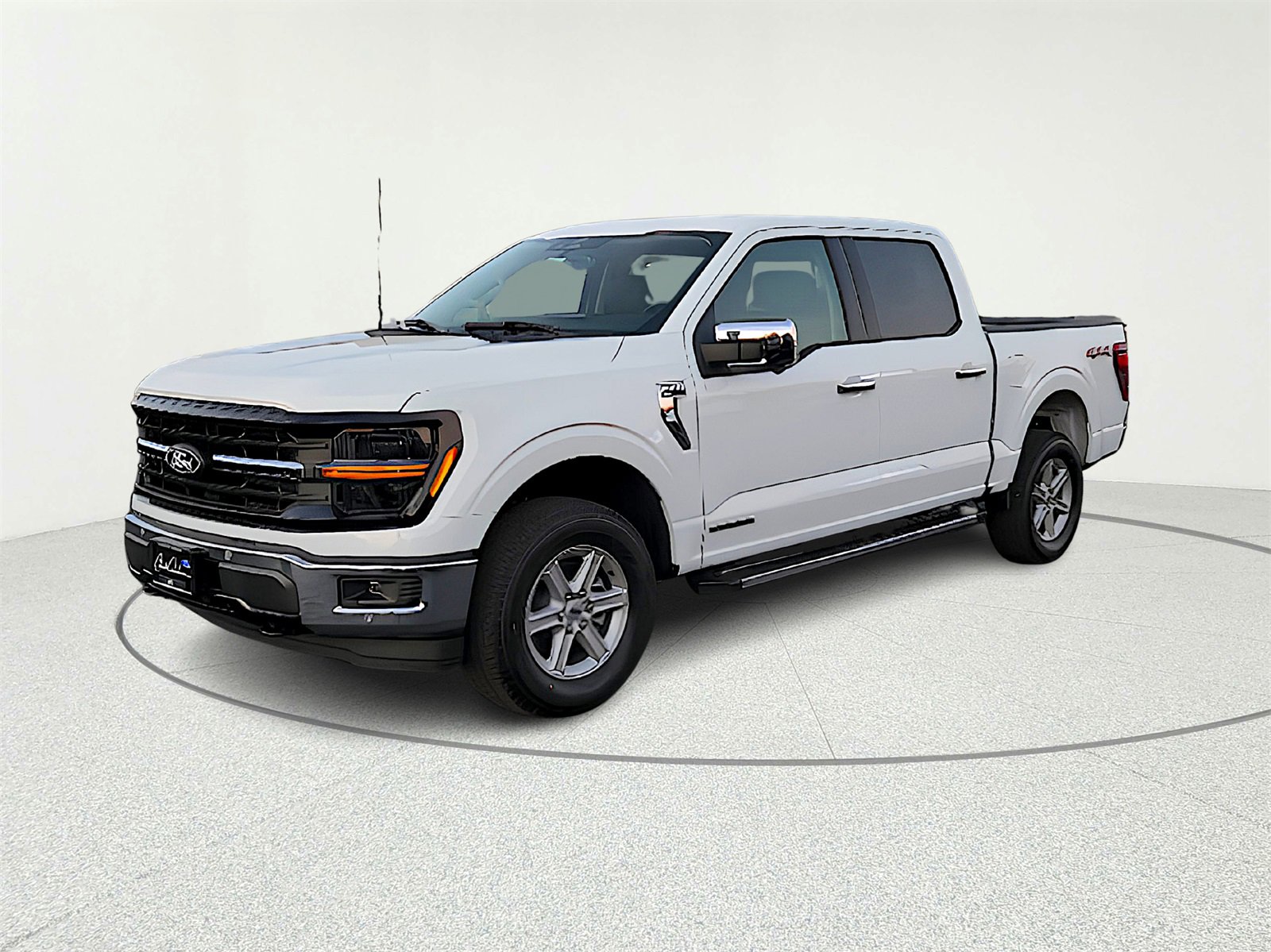 New 2025 Ford F150 XLT w/ Equipment Group 302A MID video 2