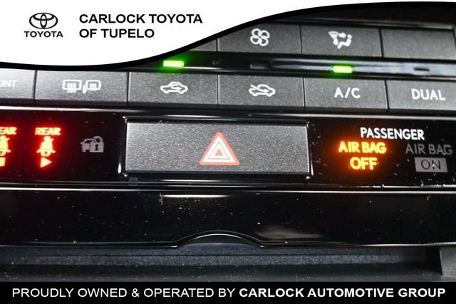 Used 2024 Lexus IS 300 w/ Comfort Package RWD image 15