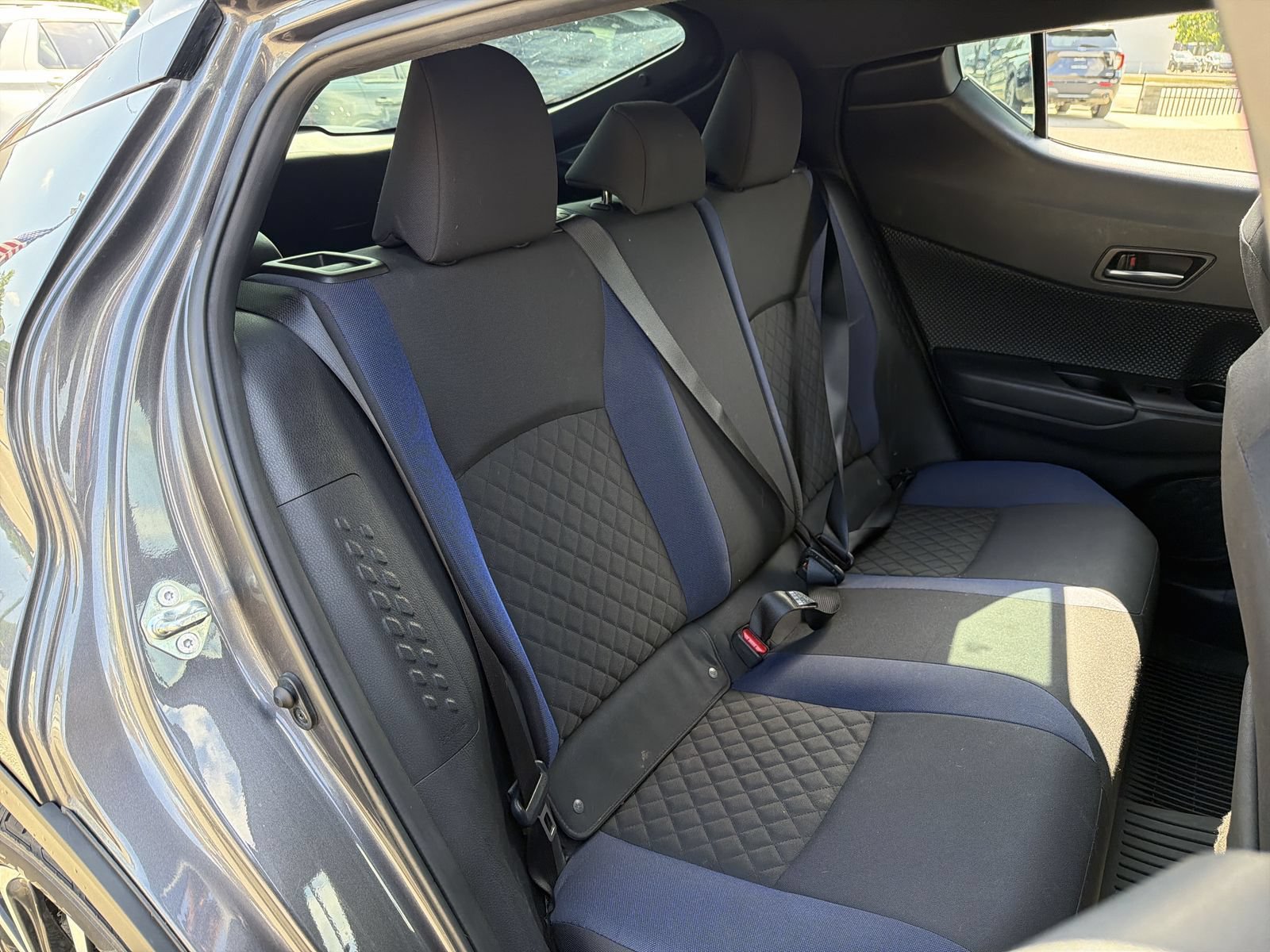 Used 2022 Toyota C-HR XLE FWD image 20