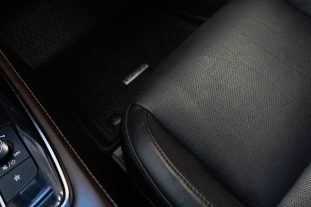 Used 2024 MAZDA CX-30 AWD 2.5 S w/ Premium Package image 29