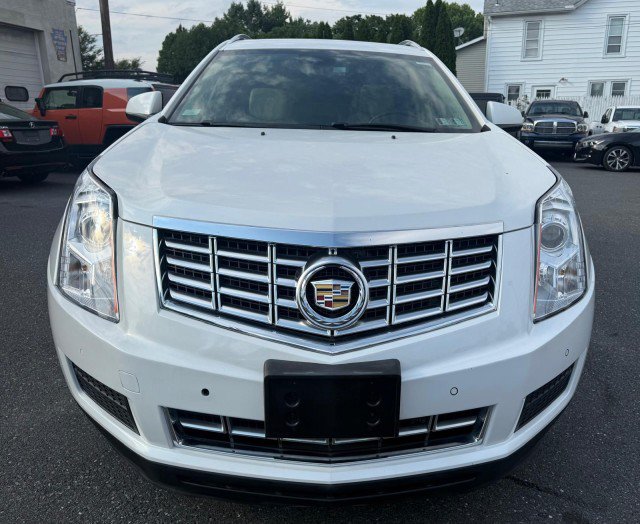 Used 2016 Cadillac SRX Luxury w/ Driver Awareness Package FWD image 33