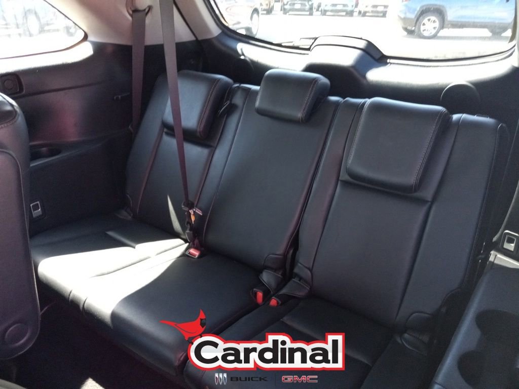 Used 2017 Toyota Highlander Limited Platinum w/ Carpet Mat Package image 23