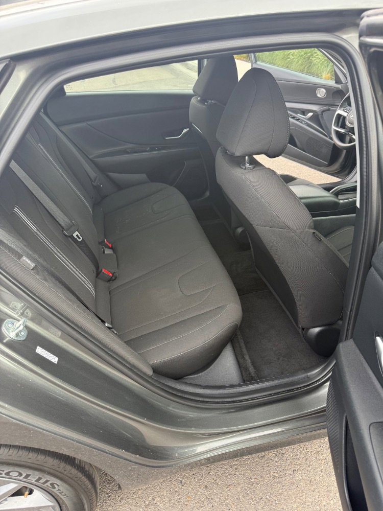 Used 2024 Hyundai Elantra SEL image 10