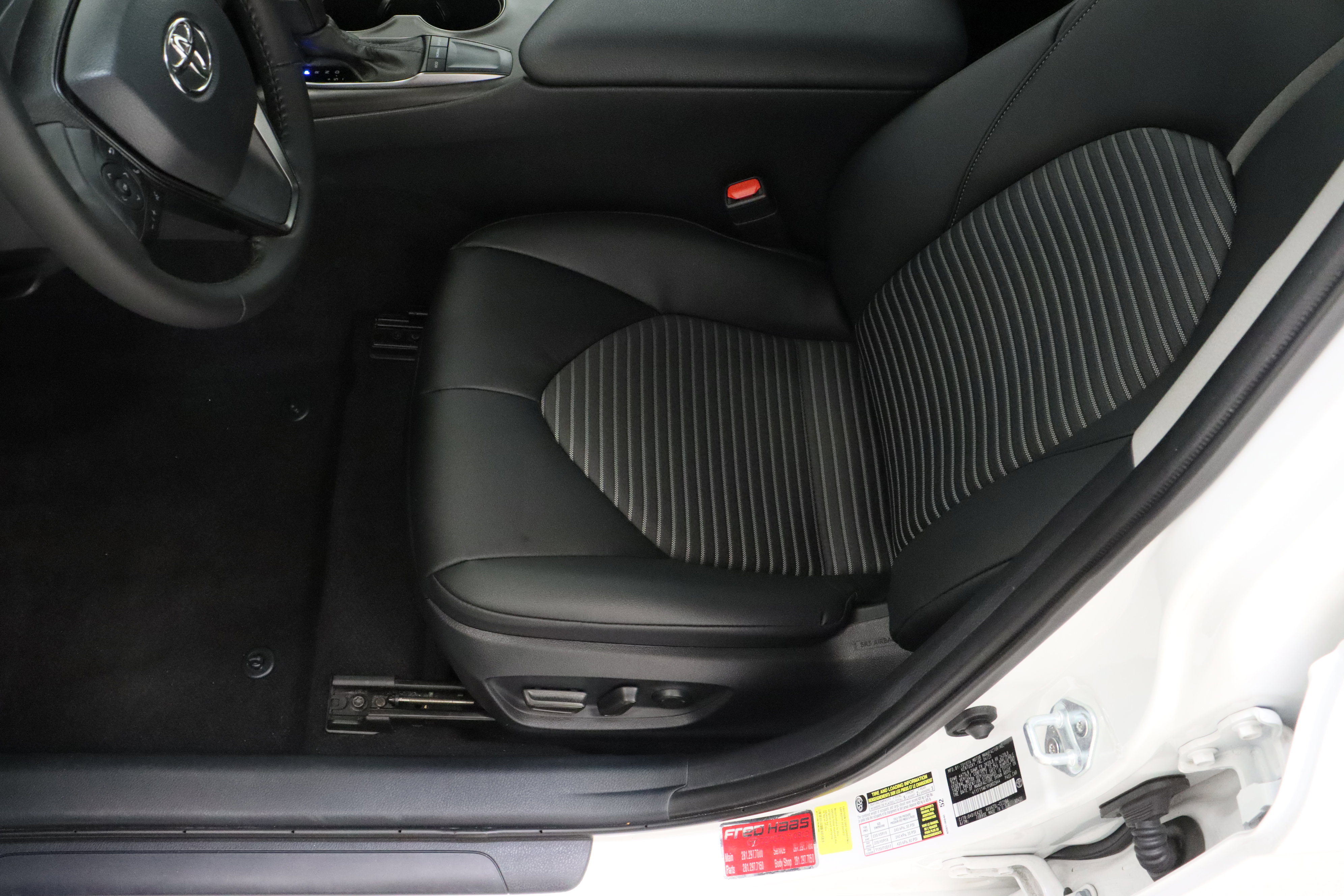 Certified 2023 Toyota Camry SE w/ Convenience Package image 15