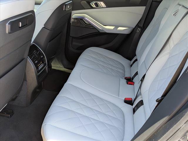 Certified 2026 BMW X6 xDrive40i w/ Climate Comfort Package AWD/4WD image 20