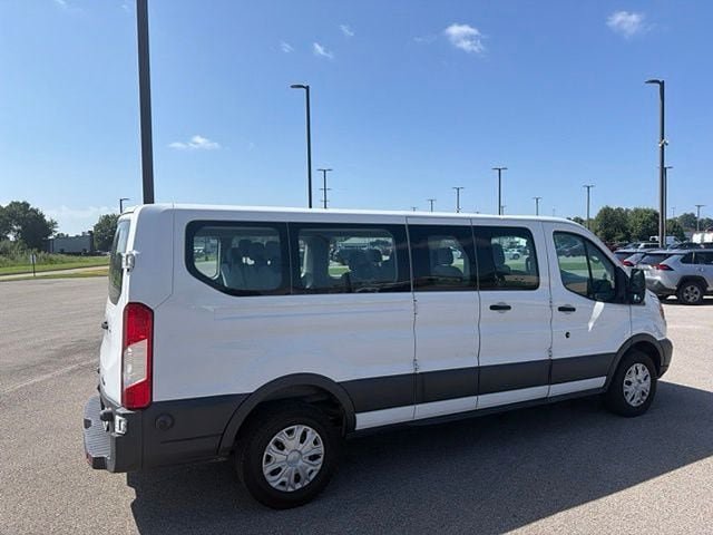 Used 2018 Ford Transit 350 XLT RWD image 5