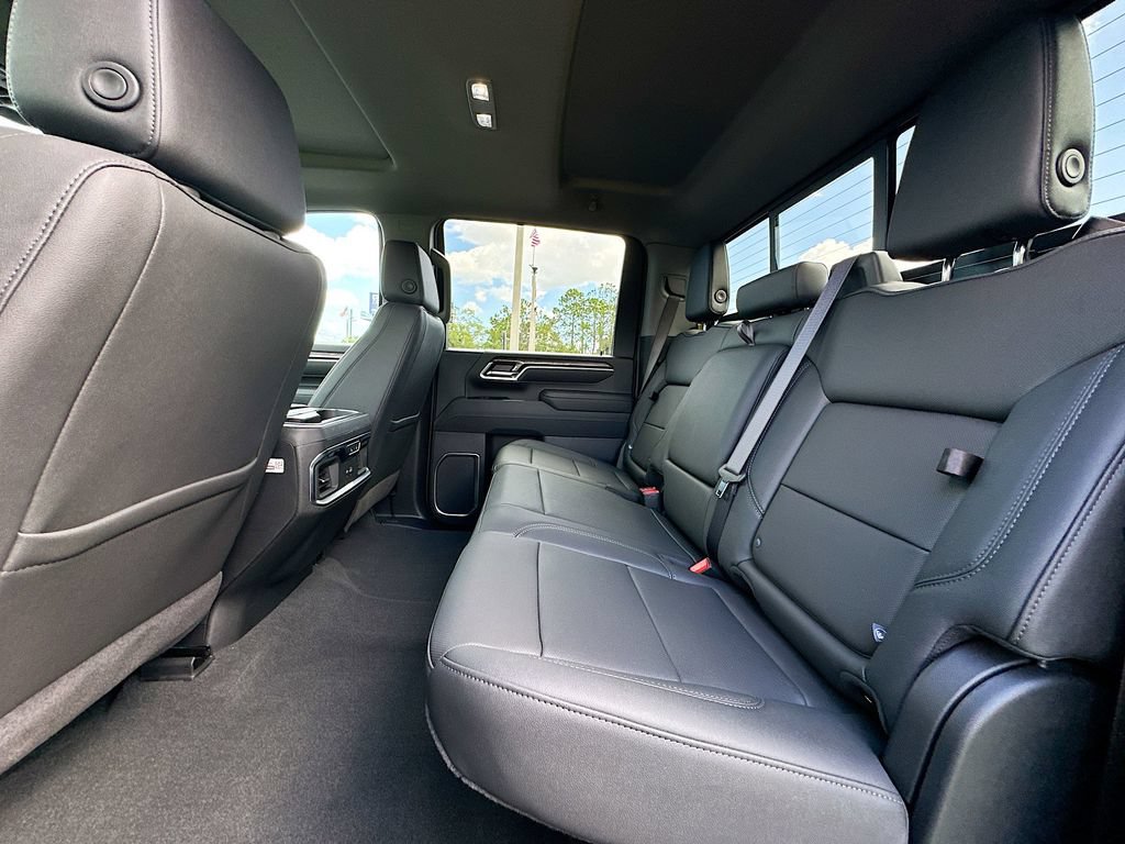 New 2026 Chevrolet Silverado 3500 LTZ w/ LTZ Convenience Package AWD/4WD image 25